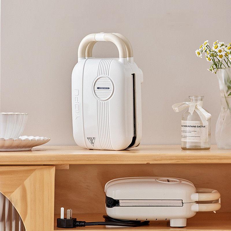 Macchina per panini elettrica  - Breakfast Sandwich Press recensione e prezzo